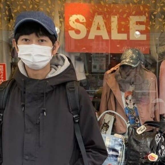 Job de rêve voici comment gagner 300 € par jour sans rien faire comme ce jeune homme !