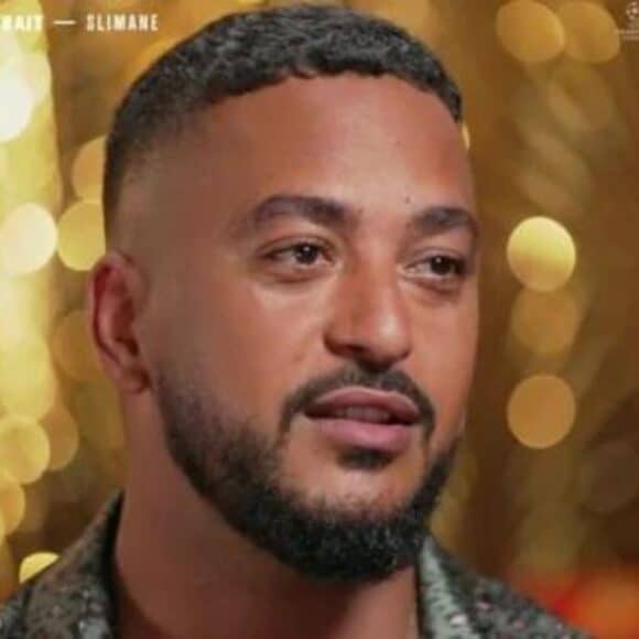 Slimane totalement épuisé après une grosse journée de tournage