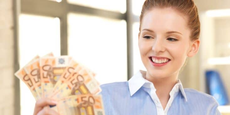 Ces 4 signes du zodiaque auront du succès en amour et dans les finances avec la Pleine Lune