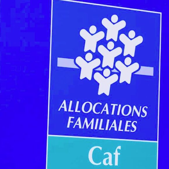 CAF: tout savoir pour profiter de ce prêt de 2 000 euros ?