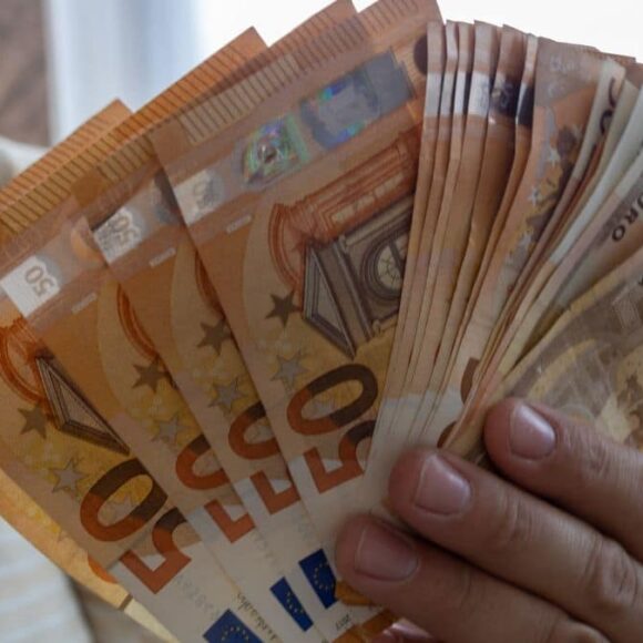 Ces signes du zodiaque vont gagner de l'argent à partir du 27 mai