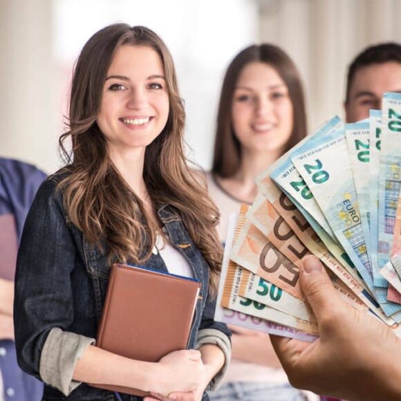 Étudiants: toutes les aides financières pour faire ses études sans tracas