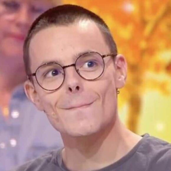 Les 12 coups de midi: Émilien très touché pour parler de sa nouvelle vie