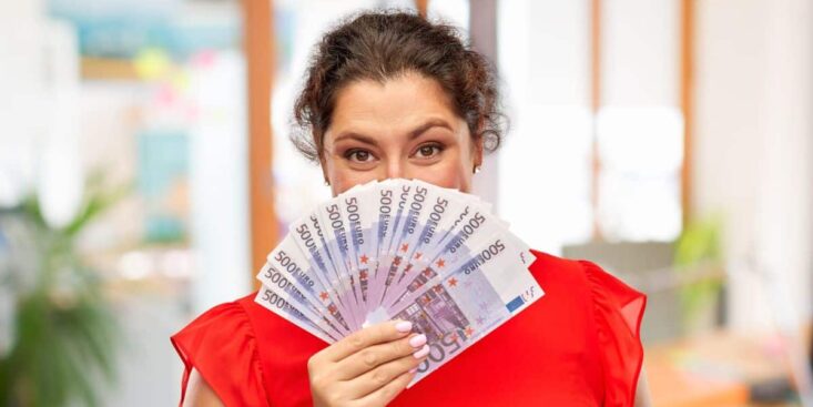 Ces 3 signes du zodiaque vont recevoir beaucoup d'argent fin juillet