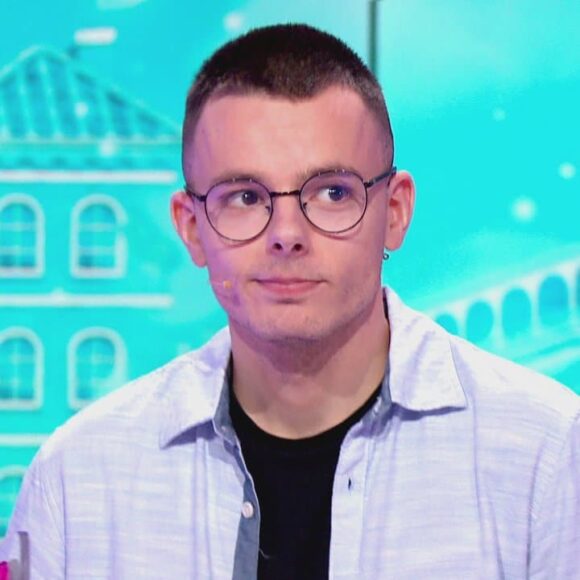 Les 12 coups de midi: Émilien révèle comment il a obtenu son bac et c'est hallucinant