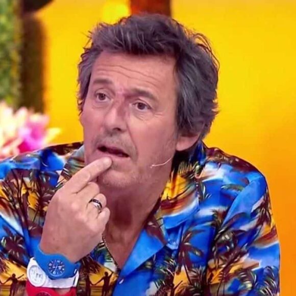 Les 12 coups de midi: Jean-Luc Reichmann se moque d'Émilien gêné par Adriane Karambeu
