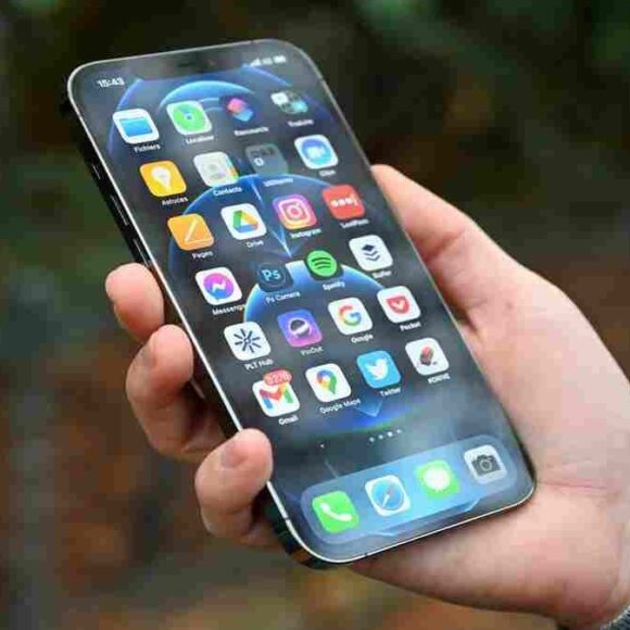 iPhone l’astuce peu connue pour programmer ses iMessage