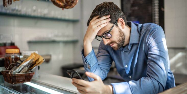 Cette grande banque française c’est fini, des milliers de clients inquiets pour leur argent