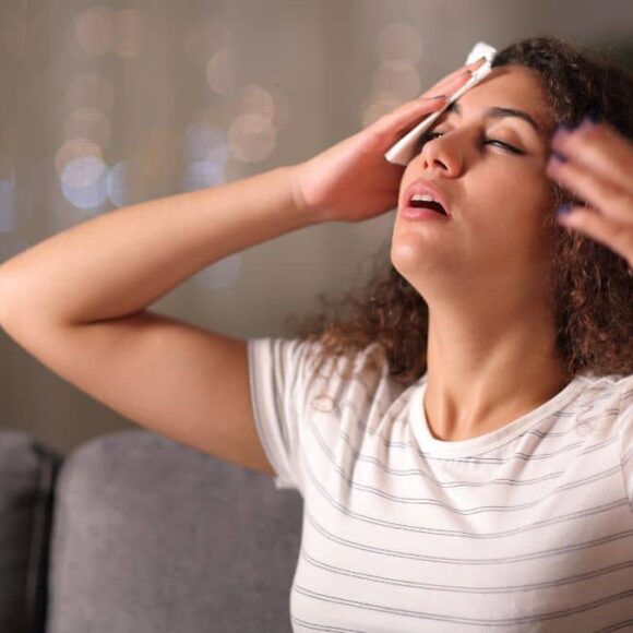 Transpiration excessive : quels aliments peuvent aggraver le phénomène ?