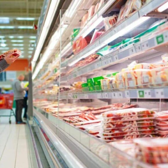 Rappel sanitaire : des lardons fumés contaminés retirés de la vente partout en France