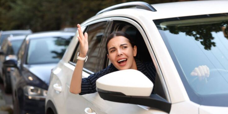 Jeter des papiers de sa voiture : une amende qui atteint des sommets