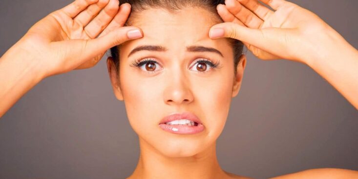 Après 50 ans, marre des rides? Cette huile essentielle qui aide à stimuler le collagène, remplace ma crème Nivea et lisse la peau