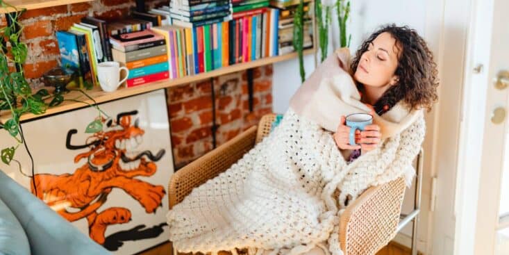 Astuce n°1 anti-froid 0 €: restez au chaud chez vous cet hiver sans allumer le chauffage