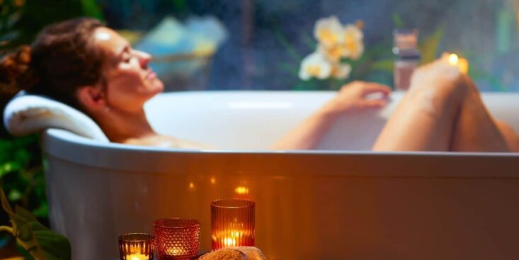 Baignoire à tiroirs 2026: gagne des m² et transforme la salle de bains dès cet hiver