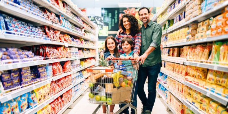 UFC-Que Choisir révèle le supermarché le moins cher de novembre en France