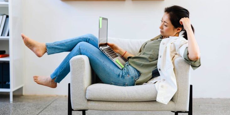 Fauteuils traditionnels: la pièce design tendance 2026 qui les remplace